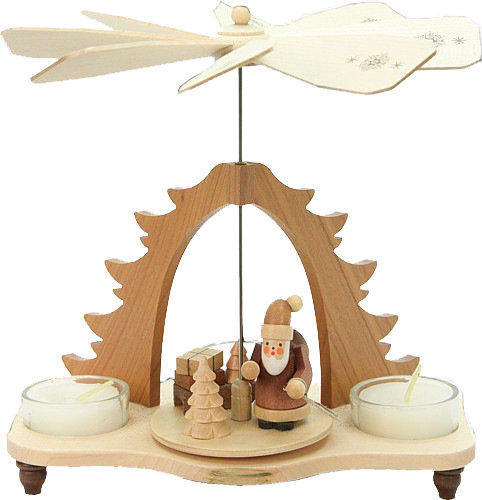 Pyramide Natur mit Weihnachtsmann von Christian Ulbricht